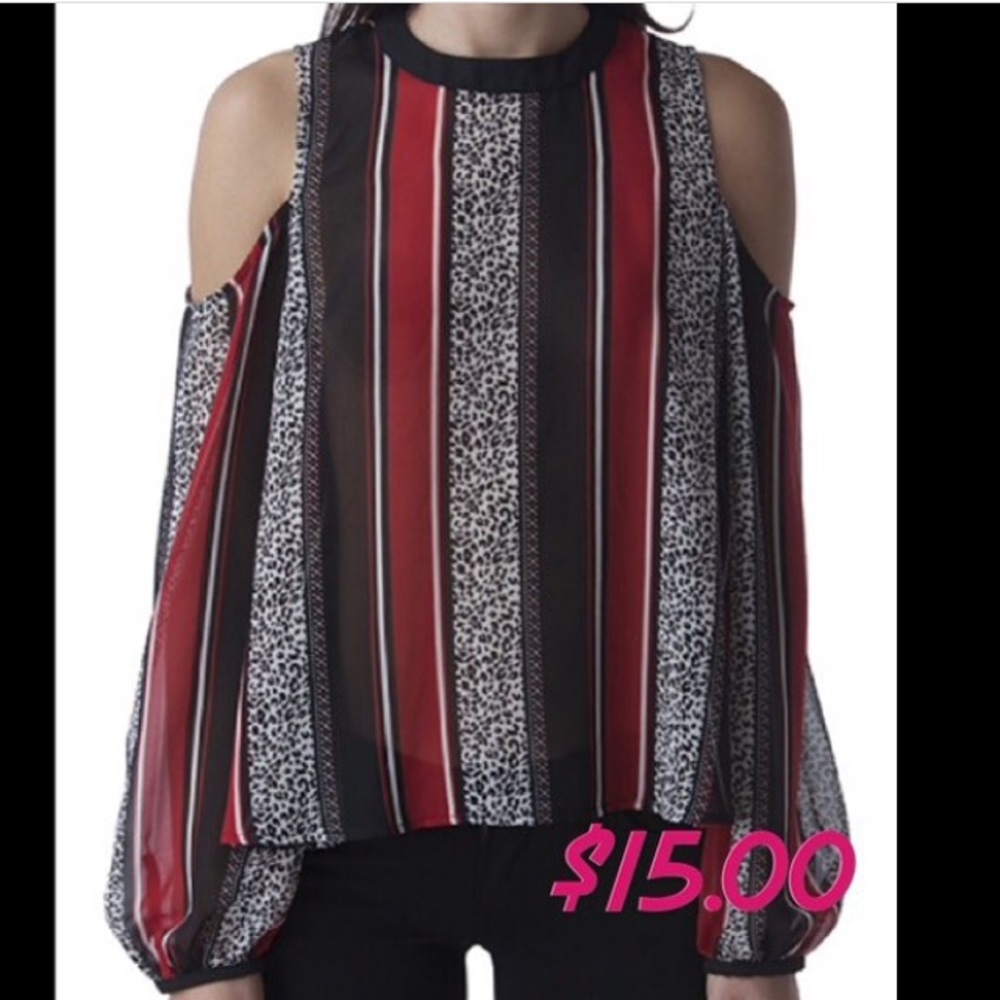 Cold shoulder top